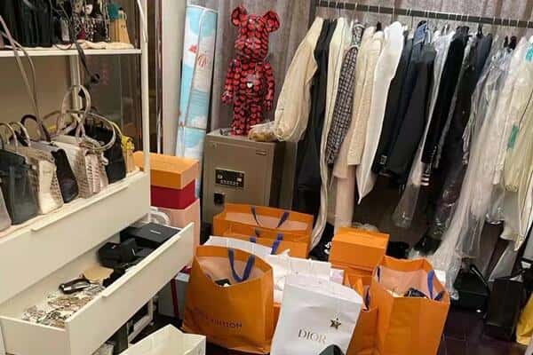 长春市榆树回收一线品牌衣服